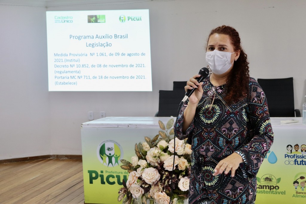 Setor de Cadastro Único Realiza com Sucesso Reuniões com Novos Beneficiários do Auxílio Brasil do Município de Picuí