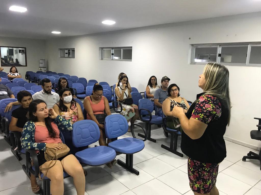 Educação Picuiense Promove Encontro Formativo sobre Ergonomia e o Movimento na Prevenção de Problemas Posturais